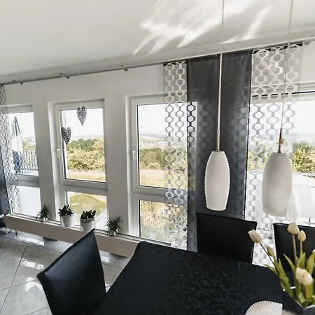 公寓 Einzigartiger Panoramablick Zur Schwaebische Alb *