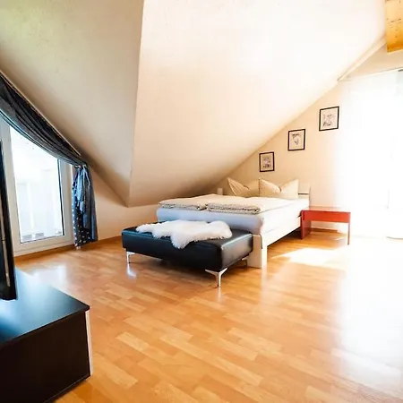 Einzigartiger Panoramablick Zur Schwaebische Alb 公寓 Altenriet